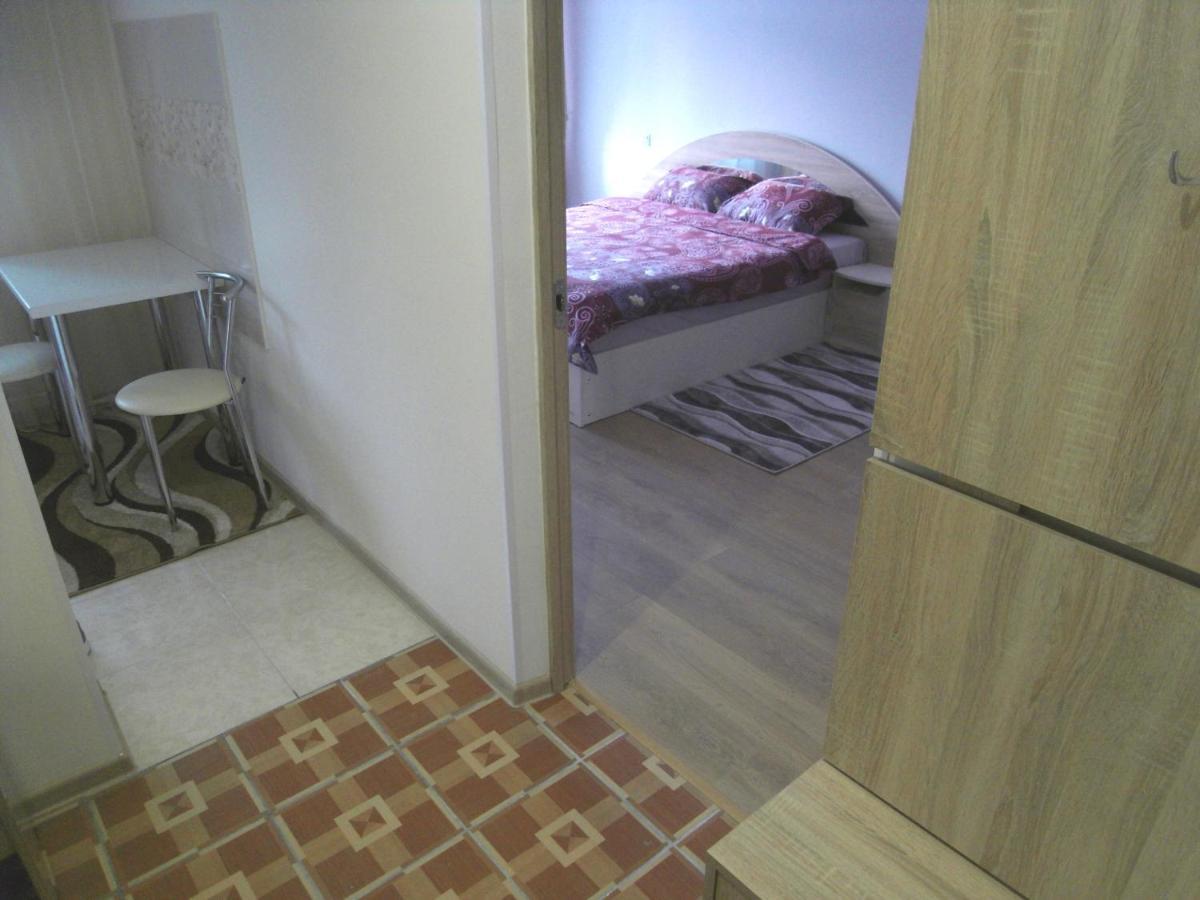 Modern Apartment Chisinau Exterior foto